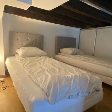 Studio Duplex Avec Spa Et Cour Privee Bonnelles Екстериор снимка